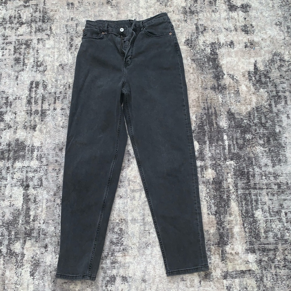 Black ultra high waisted jeans